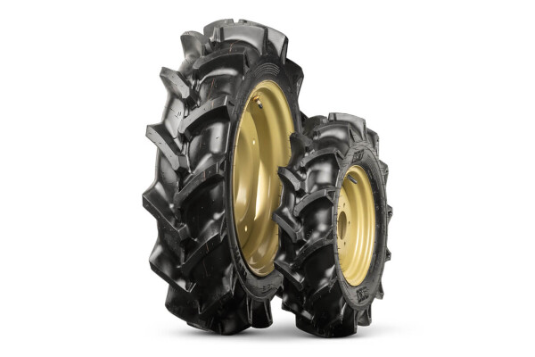 Комплект резины с дисками Radial agri для Solis | Солис 26 7.00-14 / 8.3-24